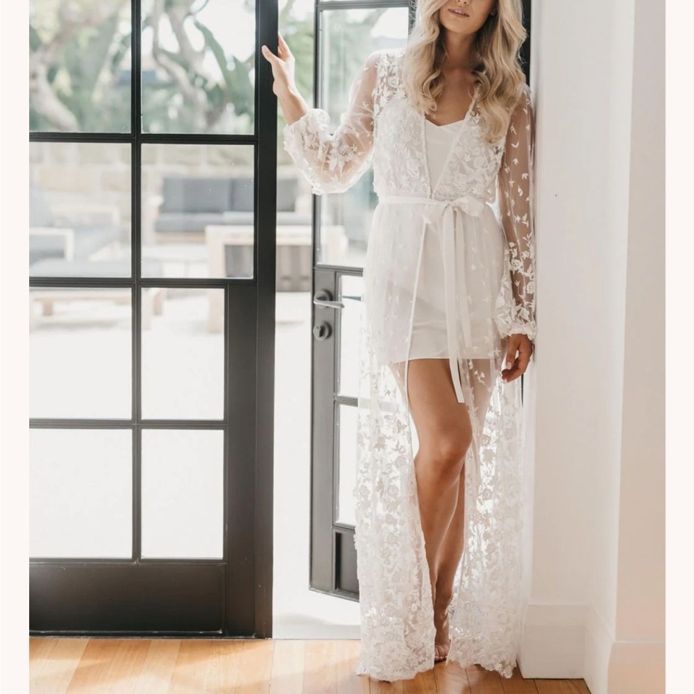 Adele Lace Maxi Bridal Robe - Includes Slip